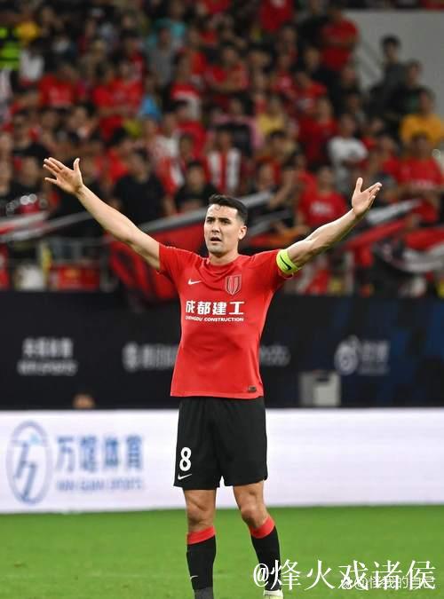 周定洋如果来上海海港,穆帅中场做加法有望中超四连冠 周定洋如果来上海海港,穆帅中场做加法有望中超四连冠